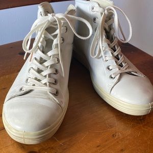 Ecco casual street walking high tops white women’s leather size euro 38/ US 7.5